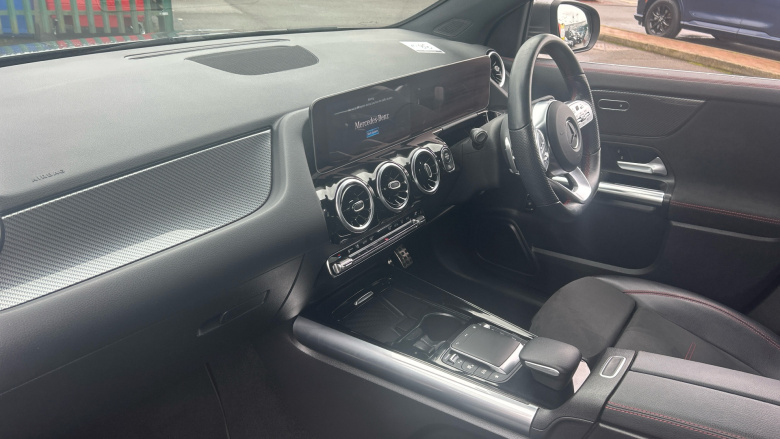 Mercedes-Benz GLA 200d AMG Line Executive 5dr Auto Diesel Hatchback